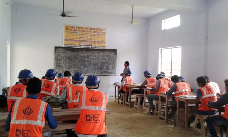 3rd Batch Class Room Photo (2) [800x600]